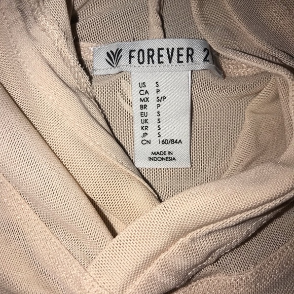 Workout top - Picture 4 of 4